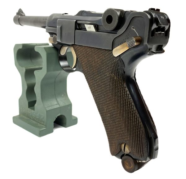 R6-074-LUGER-ERFURT-MOD-P08-CAL-9PARA-NC2B04788-5-1.jpg LUGER P08 ERFURT calibre 9Para