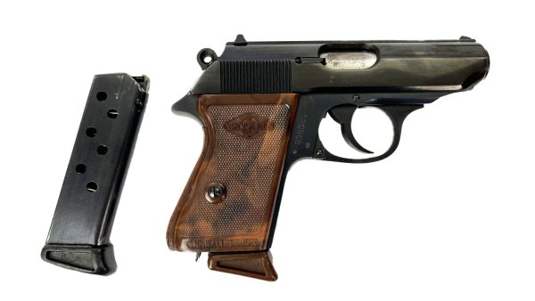 R6-081-WALTHER-MANURHIN-PPK-NC2B0-190868-CAL-7.6BR-3-scaled-3.jpeg WALTHER MANURHIN PPK calibre 7,65 BROWNING 32 ACP